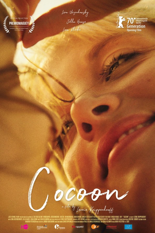 🎬 Cocoon